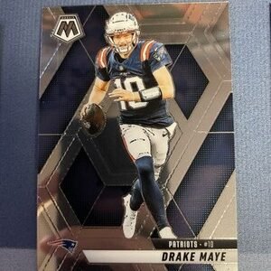 2025 Panini Mosaic Drake Maye #28 Silver