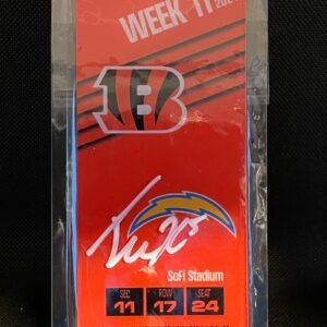 Tee Higgings  6/10 Auto Collectible  Cincinnati Bengals Week 11 Beckett